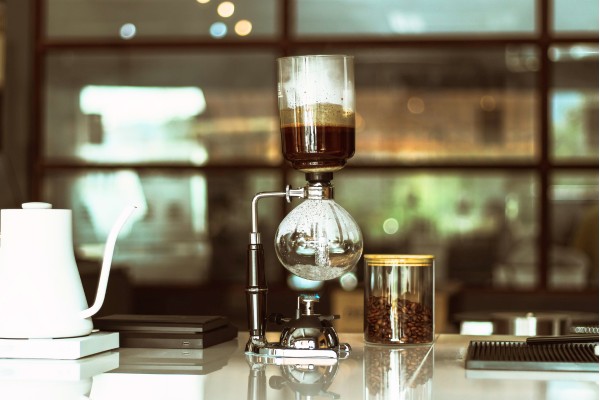 A thumbnail image for the recipe: The Siphon Experience: A Guide to Vacuum Pot Coffee